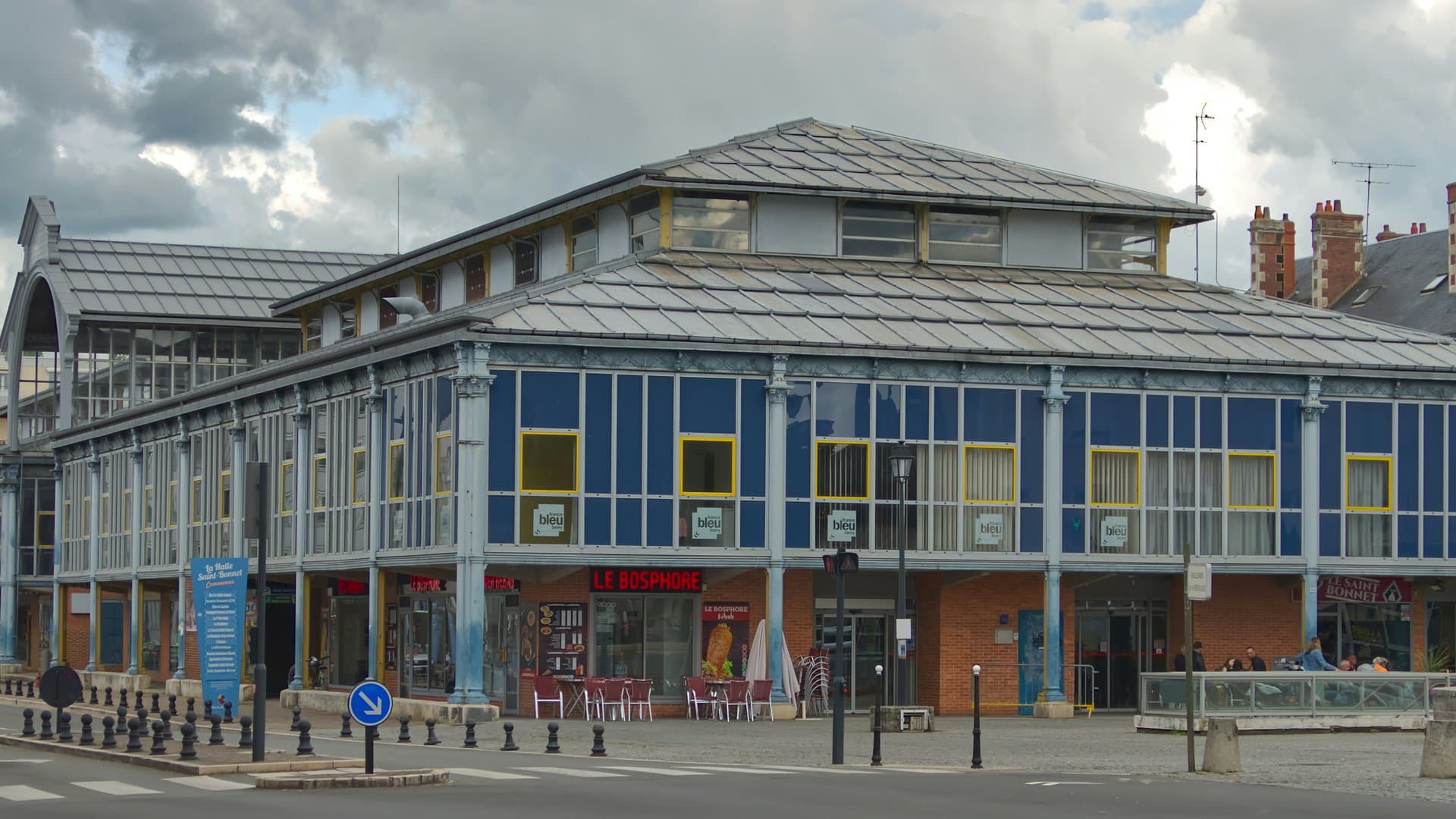 Newport cityscape - Self-storage in Newport