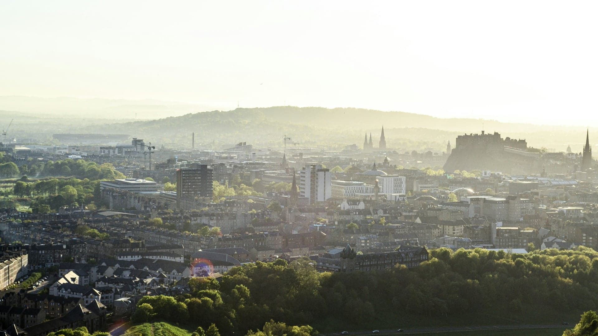 Edinburgh cityscape - Self-storage in Edinburgh