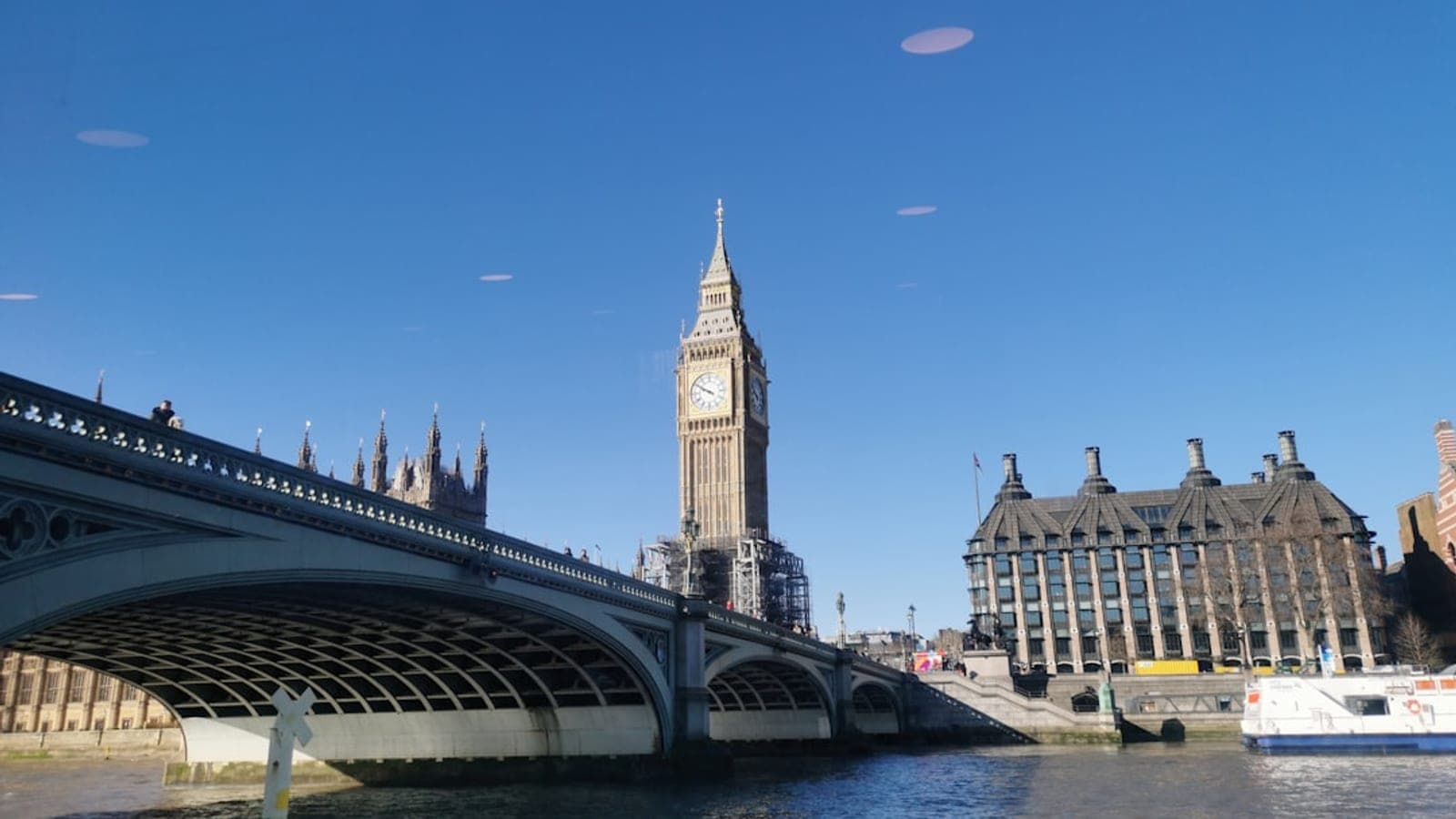 London cityscape - Self-storage in London