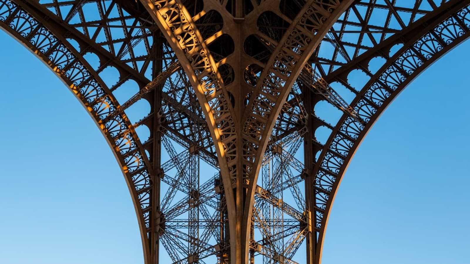 Paris cityscape - Self-storage in Paris